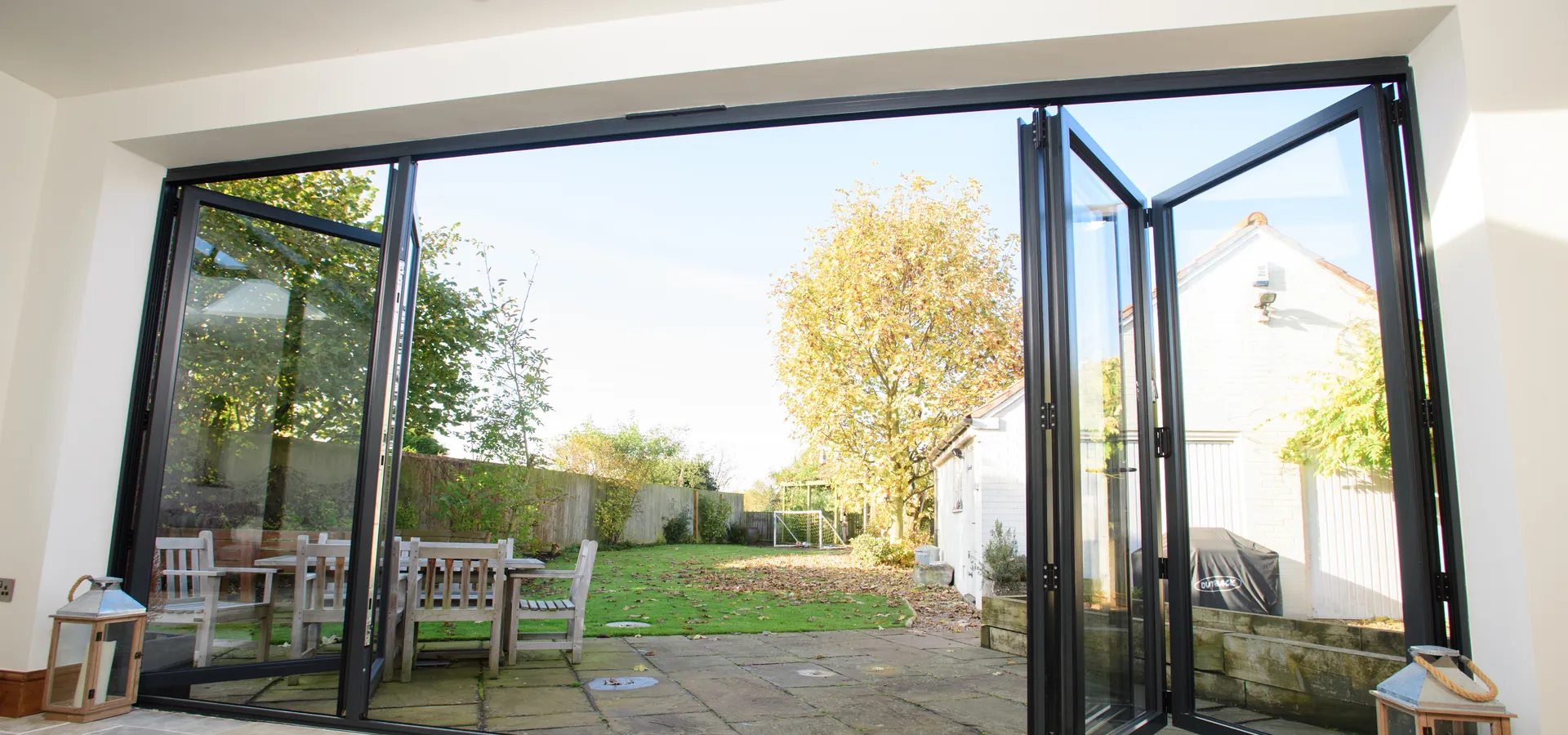 Bifold Leytonstone