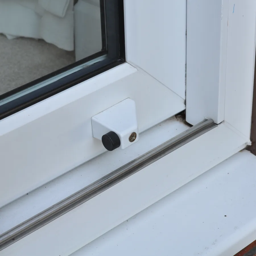 Sliding Windows Leytonstone